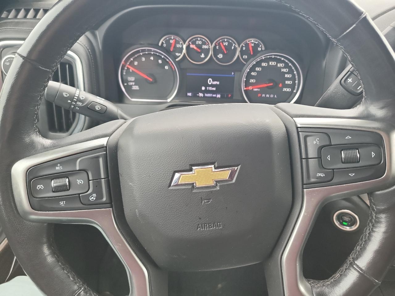 Chevrolet Silverado 1500 4WD Crew Cab 147" LT 2020