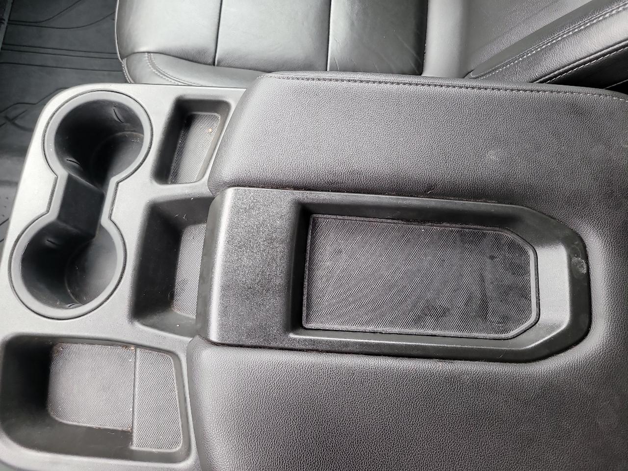 Chevrolet Silverado 1500 4WD Crew Cab 147" LT 2020
