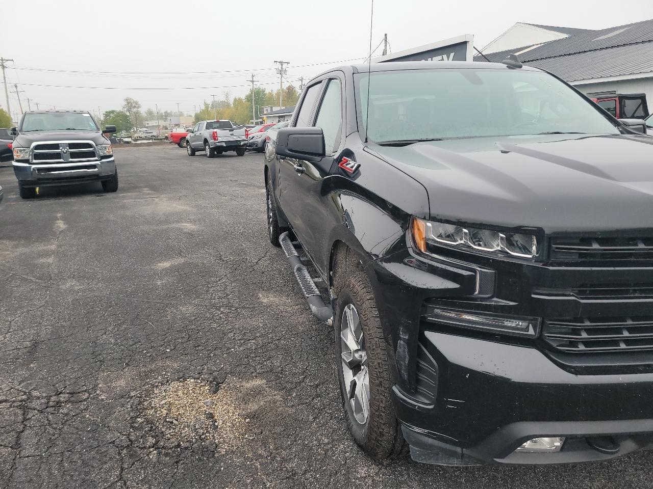 Chevrolet Silverado 1500 4WD Crew Cab 157" RST 2021