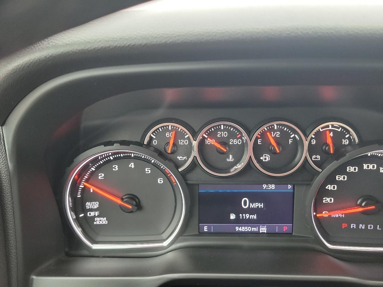Chevrolet Silverado 1500 4WD Crew Cab 157" RST 2021