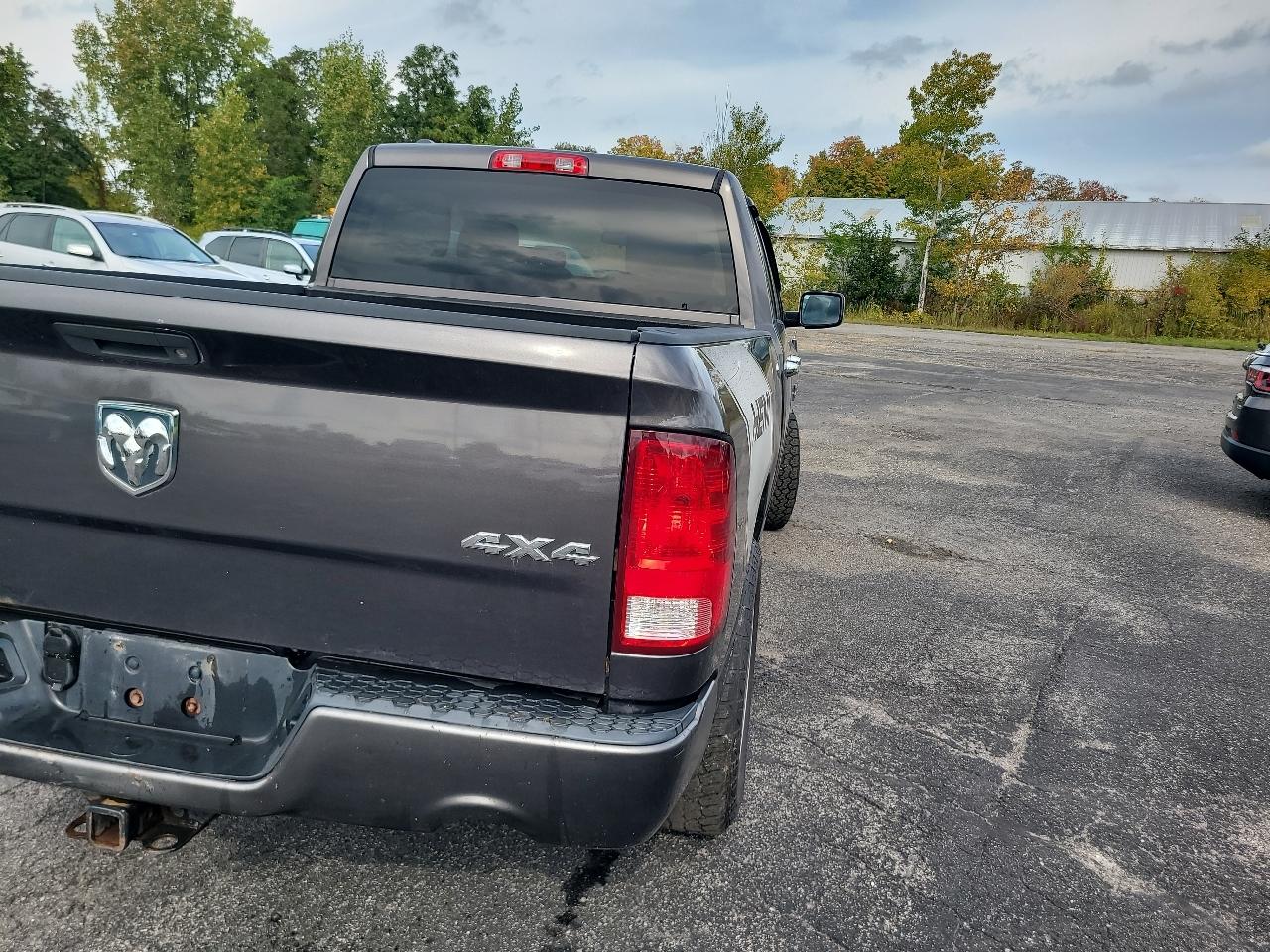 RAM 1500 4WD Quad Cab 140.5" Express 2014