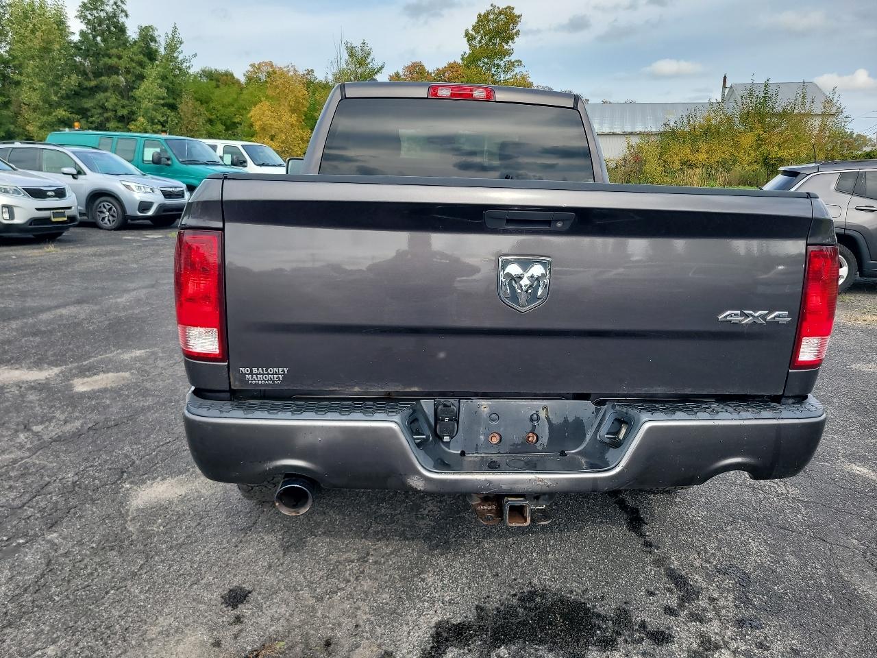 RAM 1500 4WD Quad Cab 140.5" Express 2014