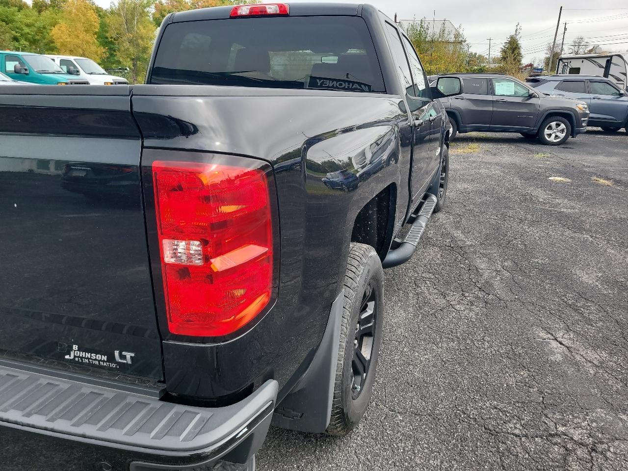 Chevrolet Silverado 1500 4WD Double Cab 143.5" LT w/2LT 2018
