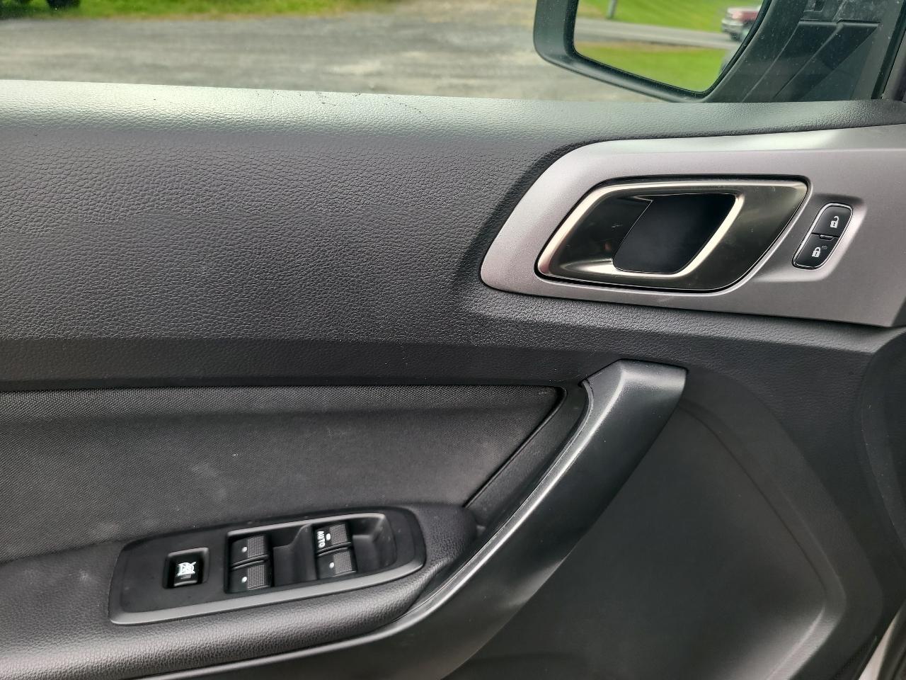 Ford Ranger LARIAT 4WD SuperCrew 5' Box 2022