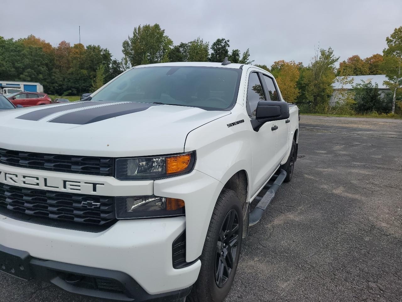 Chevrolet Silverado 1500 4WD Crew Cab 147" Custom 2021