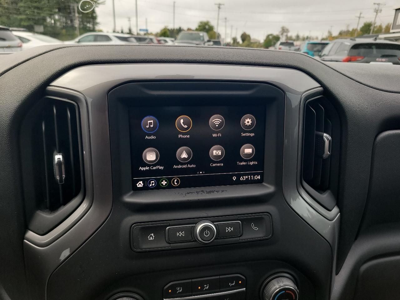 Chevrolet Silverado 1500 4WD Crew Cab 147" Custom 2021
