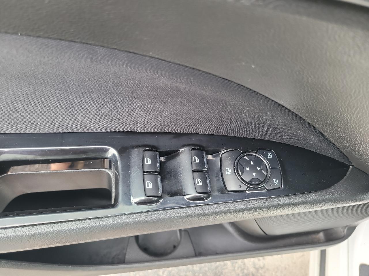 Ford Fusion 4dr Sdn SE FWD 2014