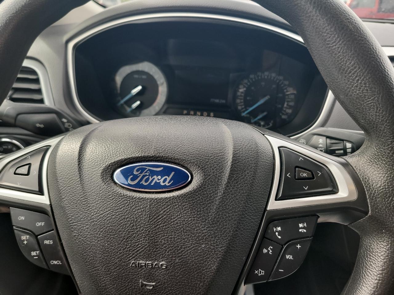 Ford Fusion 4dr Sdn SE FWD 2014