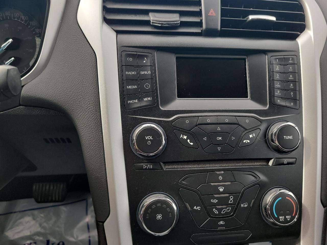 Ford Fusion 4dr Sdn SE FWD 2014