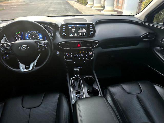 Hyundai Santa Fe SEL 2.0T w/Convenience and Premium Packages 2020