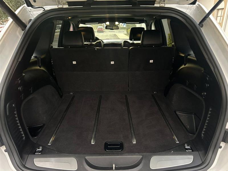 Jeep Grand Cherokee Limited 2WD 2015