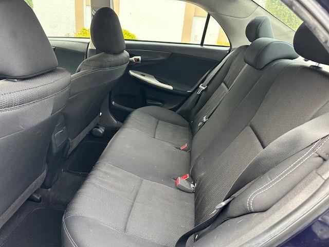 Toyota Corolla S 5-Speed MT 2013