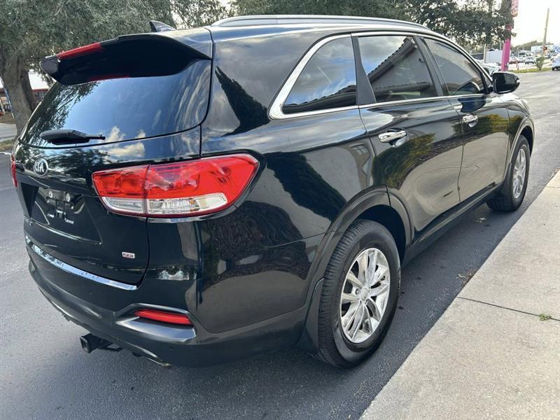 Kia Sorento LX 2WD 2017