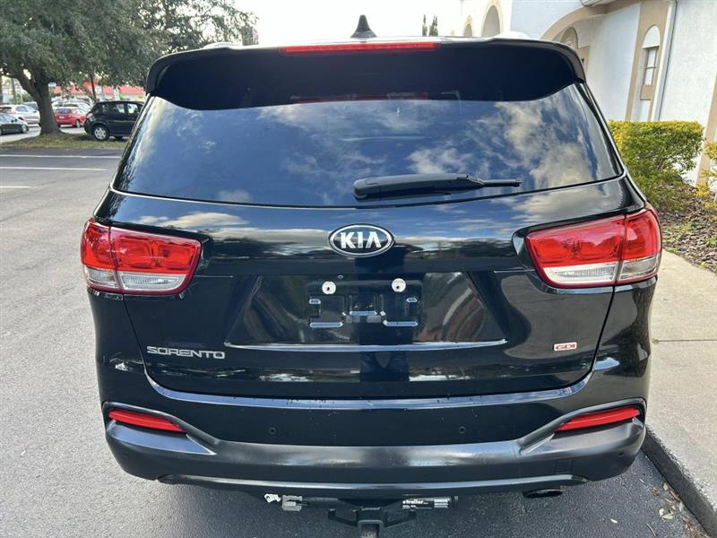 Kia Sorento LX 2WD 2017