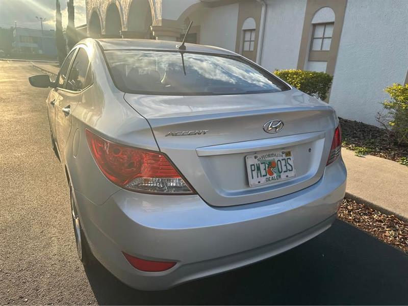 Hyundai Accent GLS 4-Door 2014