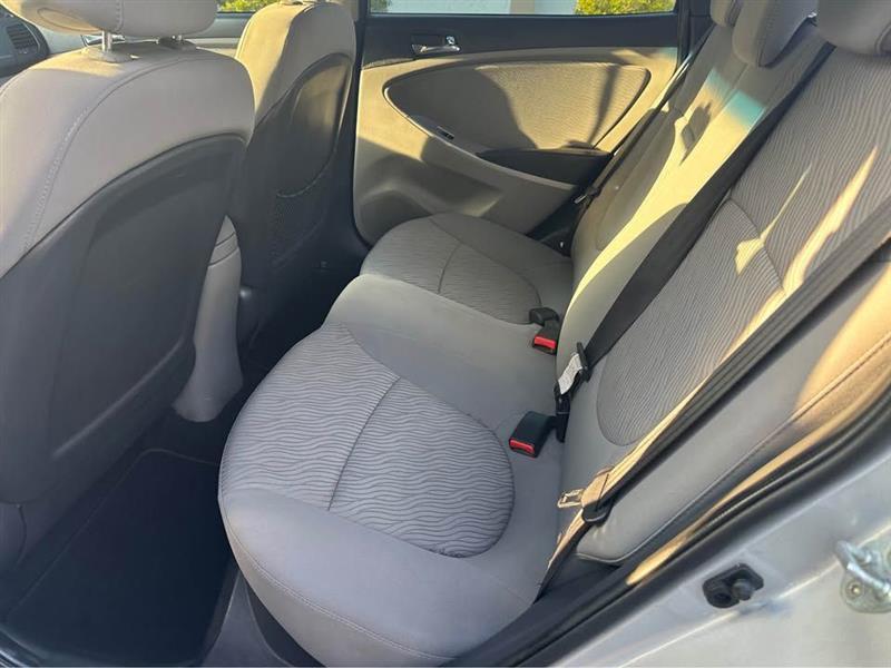 Hyundai Accent GLS 4-Door 2014