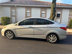 2014 Hyundai Accent 
