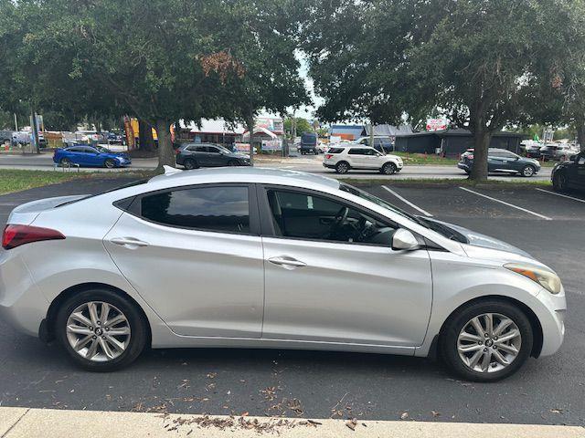 Hyundai Elantra GLS M/T 2014