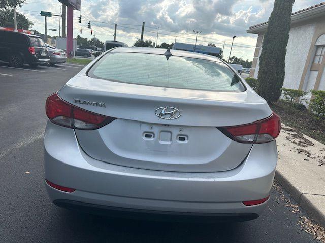 Hyundai Elantra GLS M/T 2014