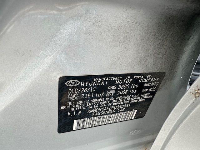 Hyundai Elantra GLS M/T 2014