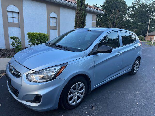 2013 Hyundai Accent GS 5-Door