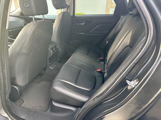 Jaguar F-Pace 35t Premium 2017