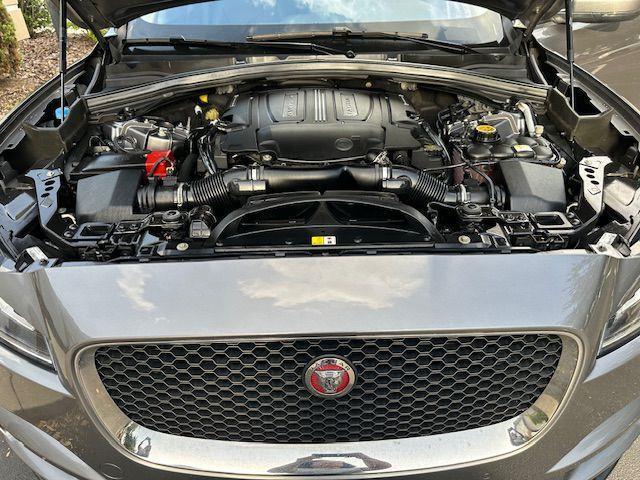 Jaguar F-Pace 35t Premium 2017