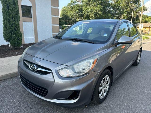 Hyundai Accent GLS 4-Door 2014