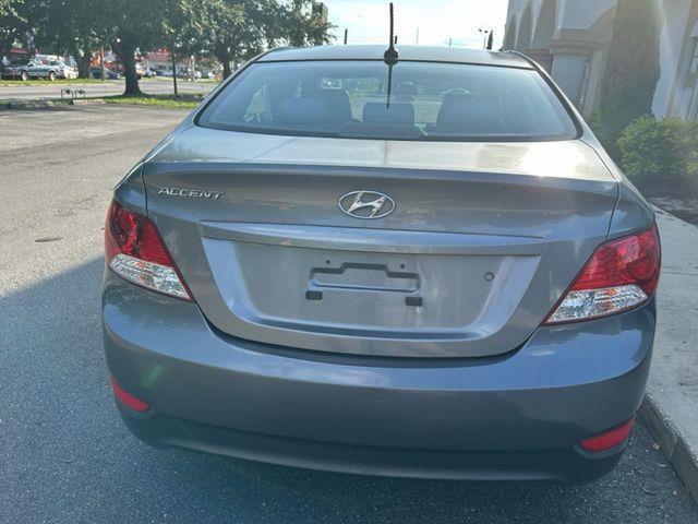Hyundai Accent GLS 4-Door 2014