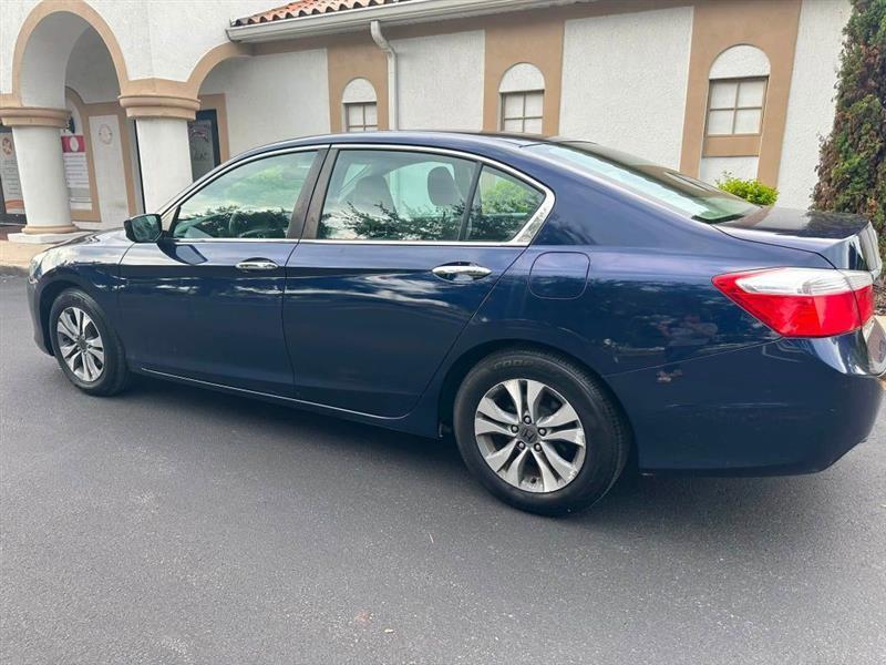 Honda Accord LX sedan 2014