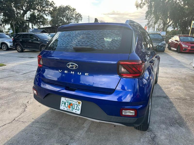 Hyundai Venue SEL 2020