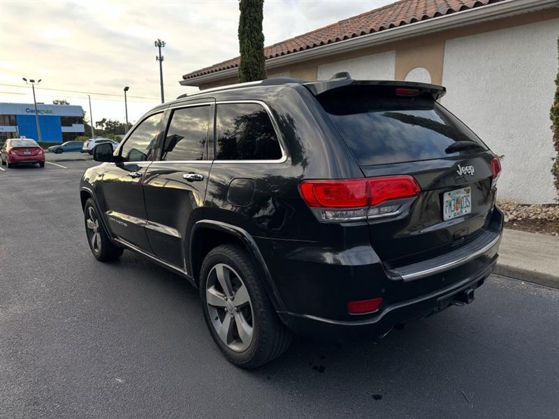 Jeep Grand Cherokee Overland 2WD 2015
