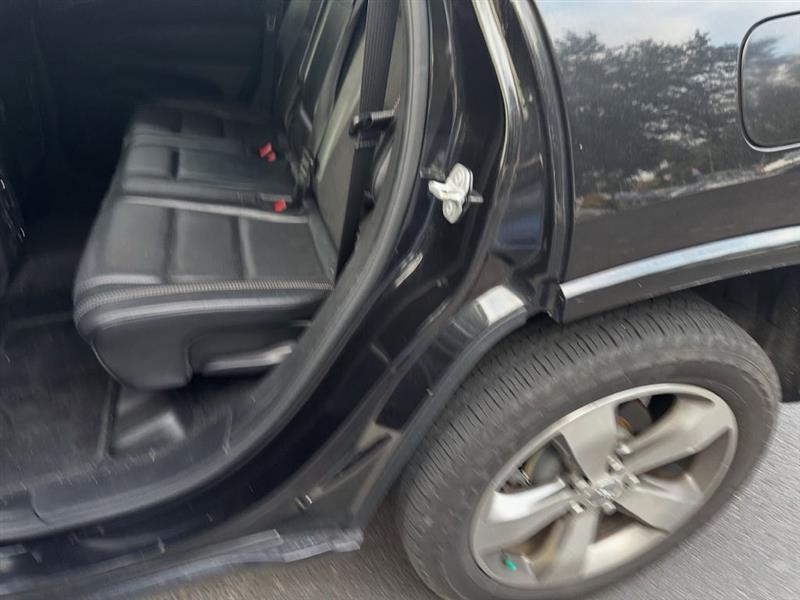 Jeep Grand Cherokee Overland 2WD 2015