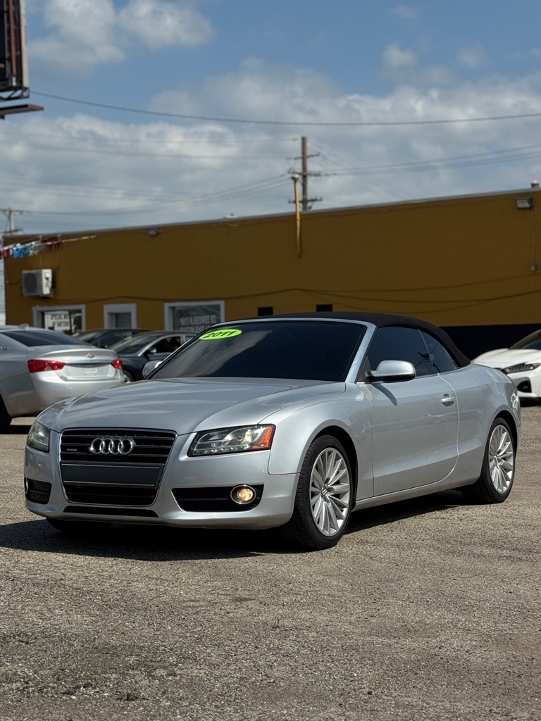 Audi A5 Cabriolet 2.0T quattro Tiptronic 2011