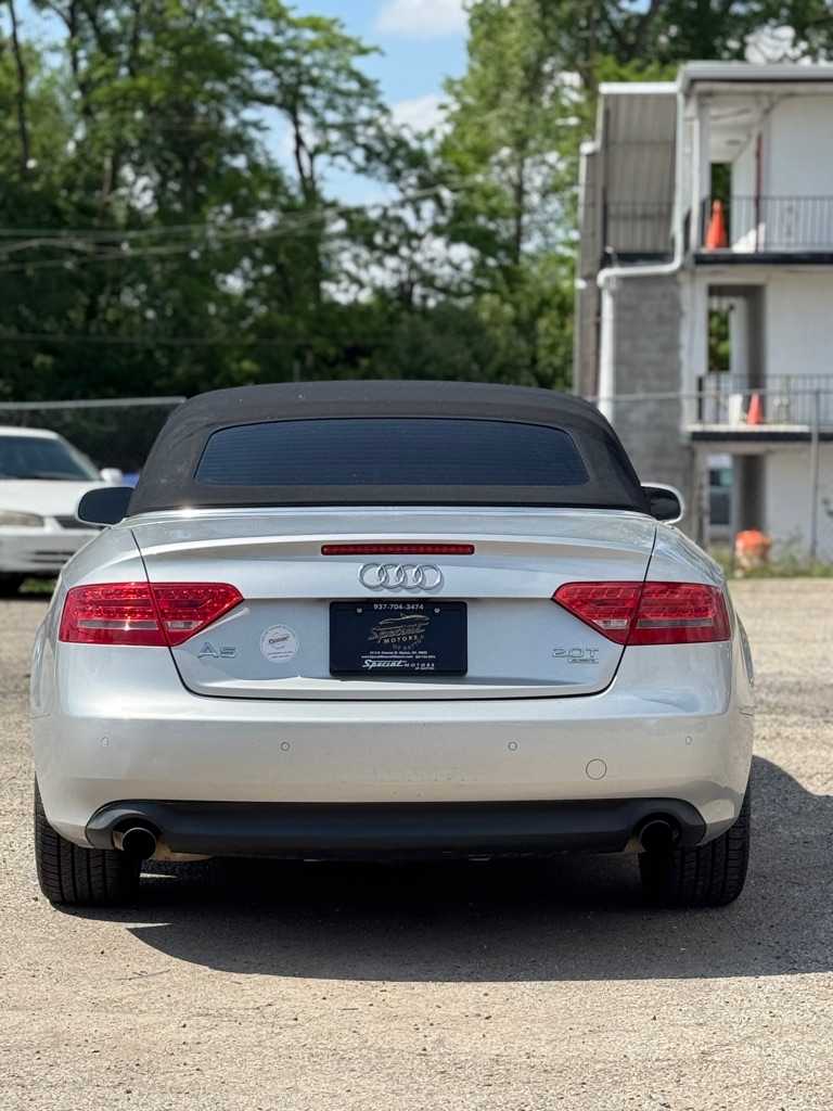Audi A5 Cabriolet 2.0T quattro Tiptronic 2011