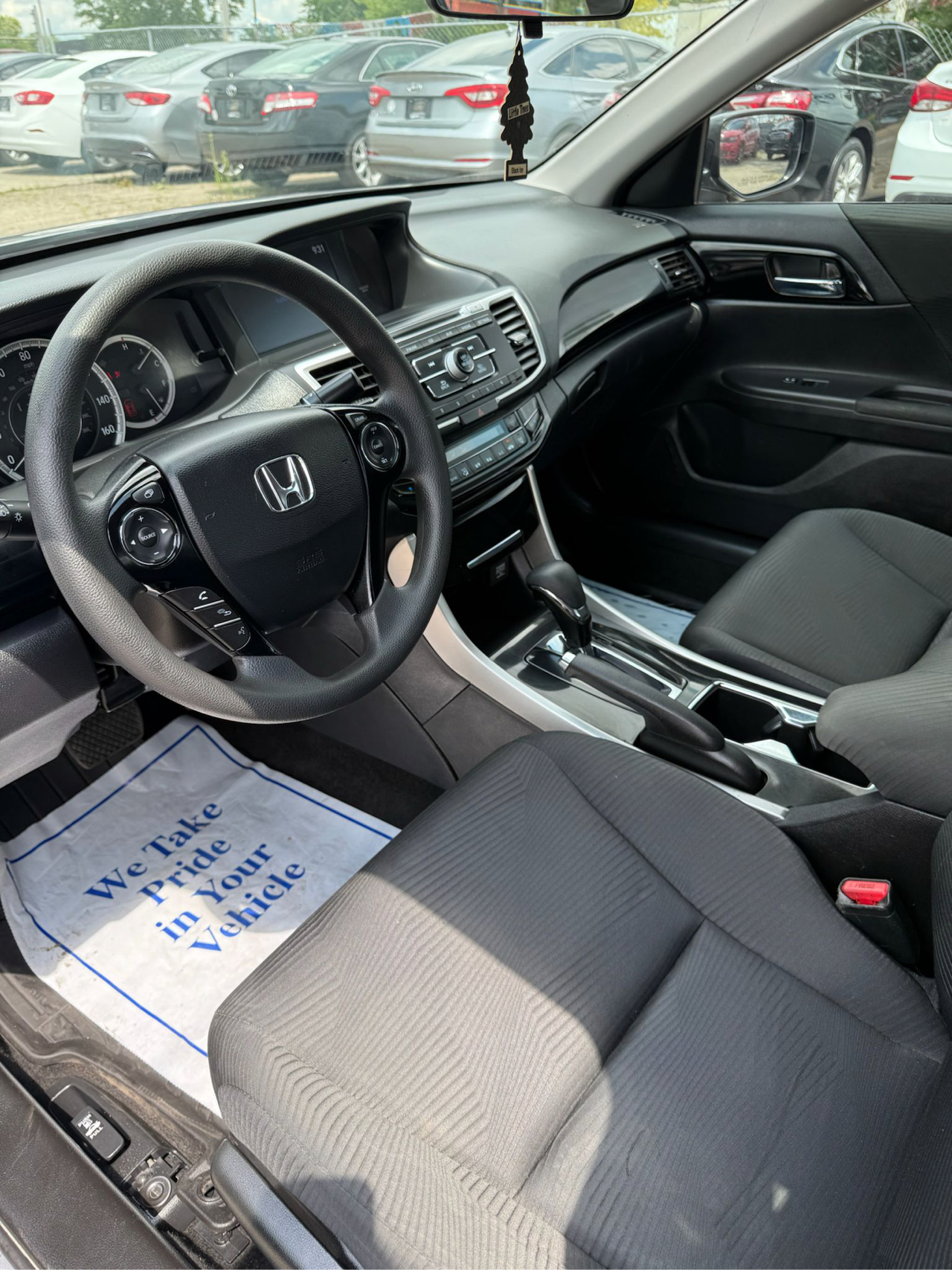 Honda Accord LX Sedan CVT 2017 Honda Accord LX Sedan CVT 2017