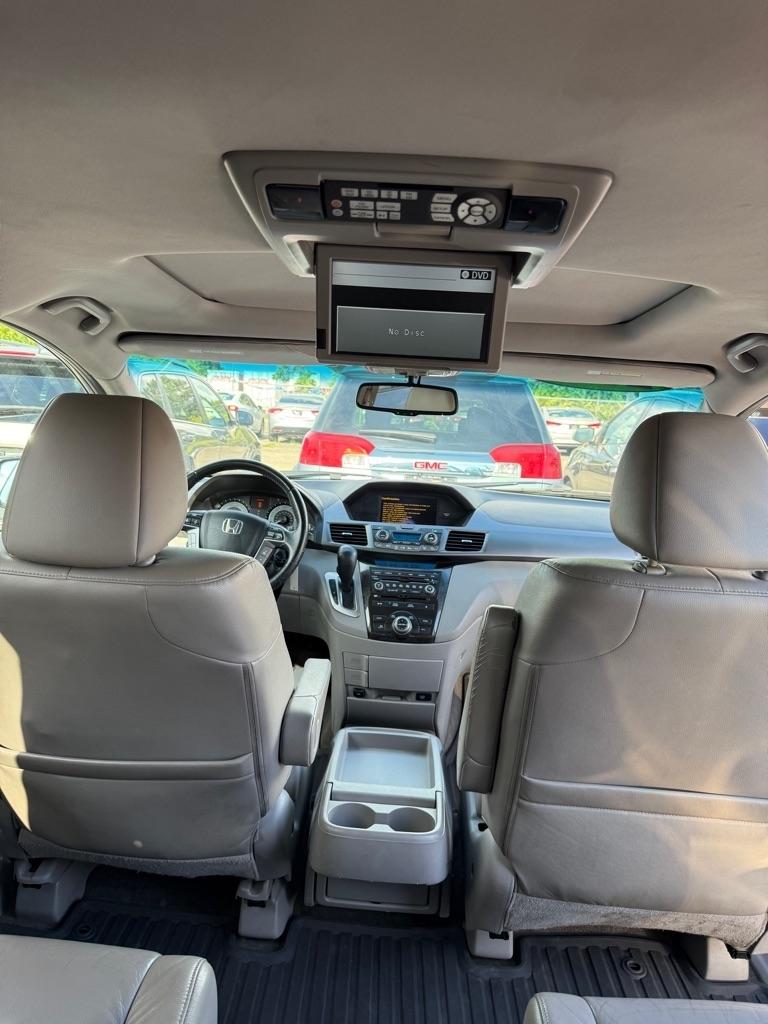 Honda Odyssey Touring 2011