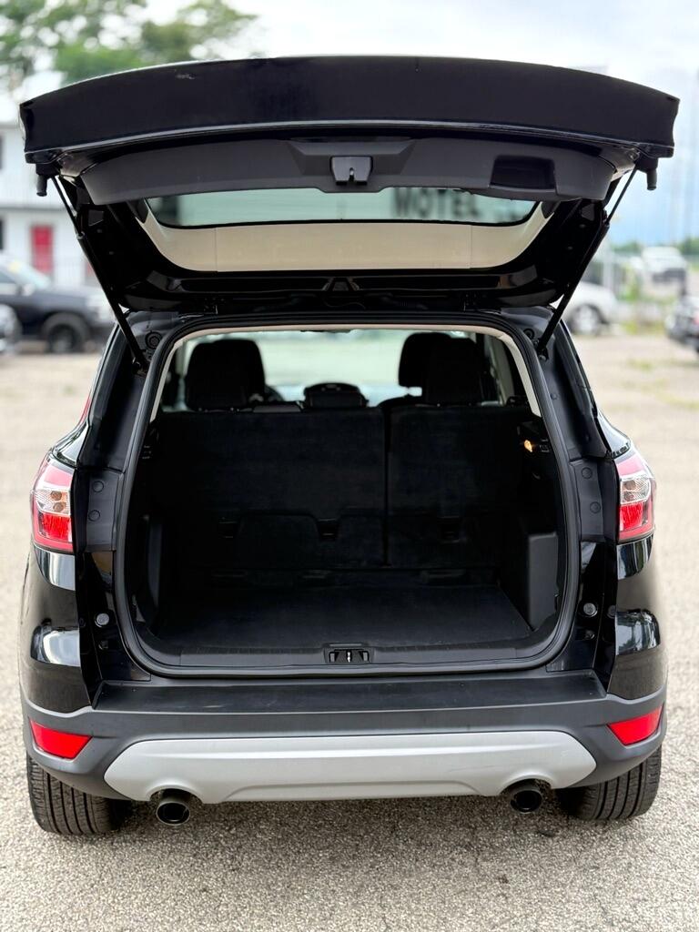 Ford Escape SE 4WD 2017 Ford Escape SE 4WD 2017