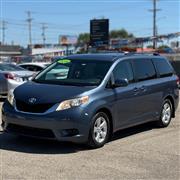 2014 Toyota Sienna 