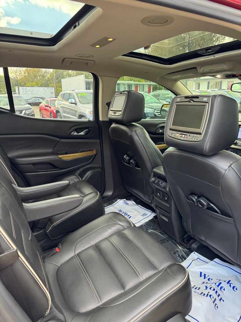 GMC Acadia Denali 2017