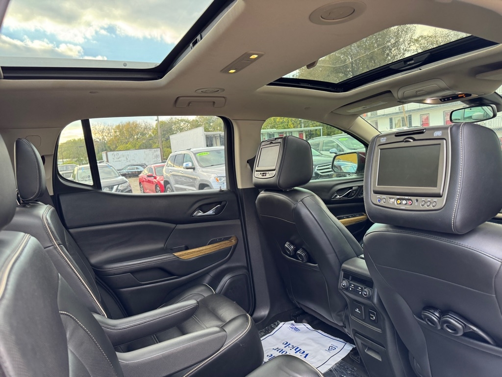 GMC Acadia Denali 2017