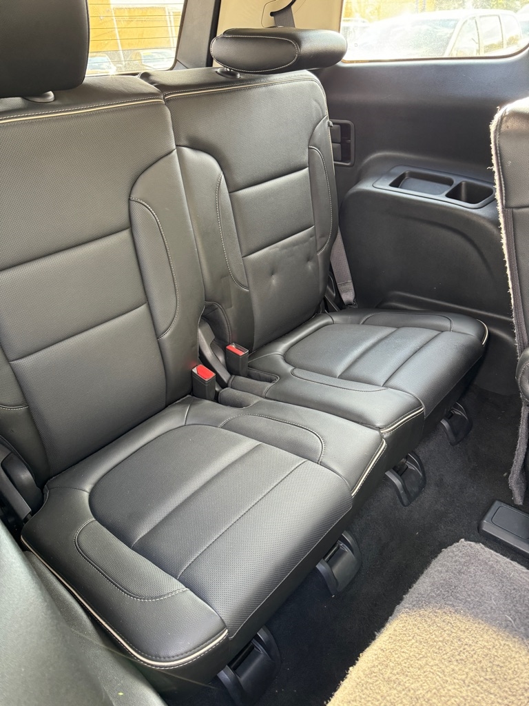 GMC Acadia Denali 2017