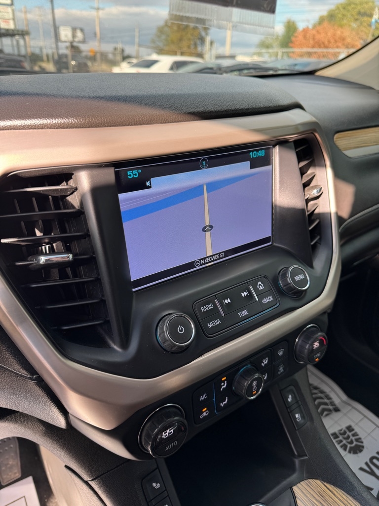 GMC Acadia Denali 2017