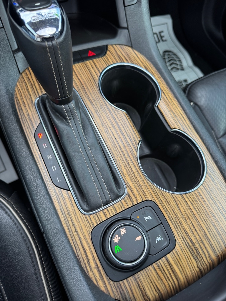 GMC Acadia Denali 2017