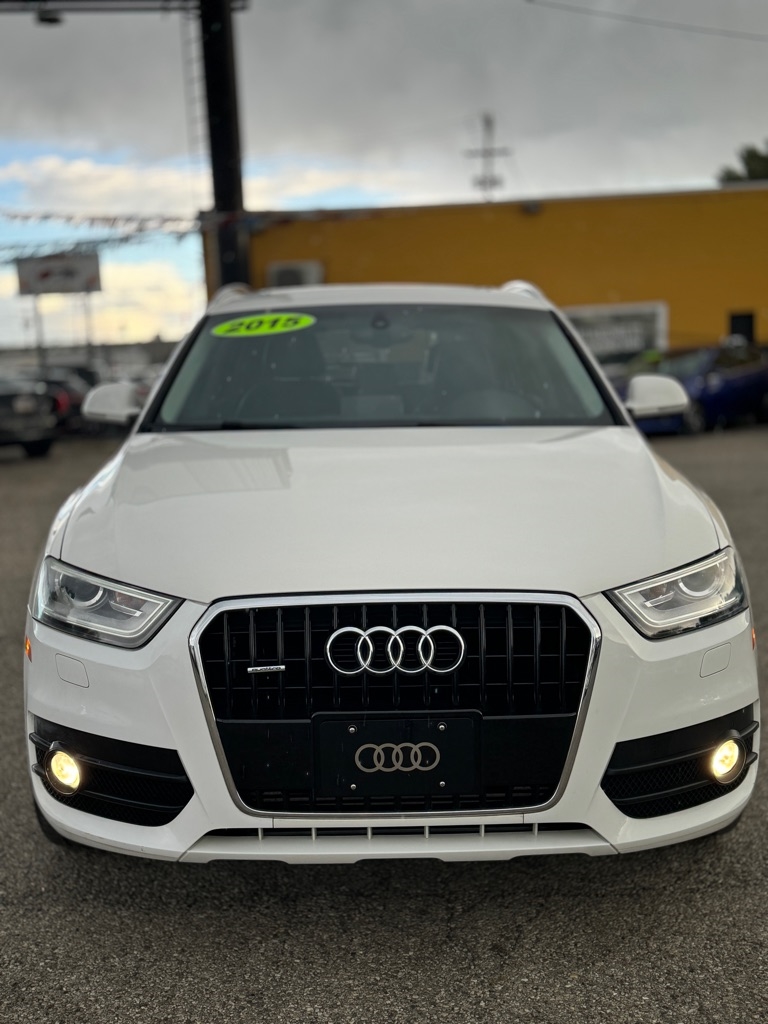 Audi Q3 2.0T quattro Premium Plus 2015 Audi Q3 2.0T quattro Premium Plus 2015
