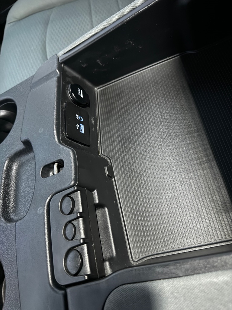 RAM 1500 Tradesman Crew Cab SWB 4WD 2014