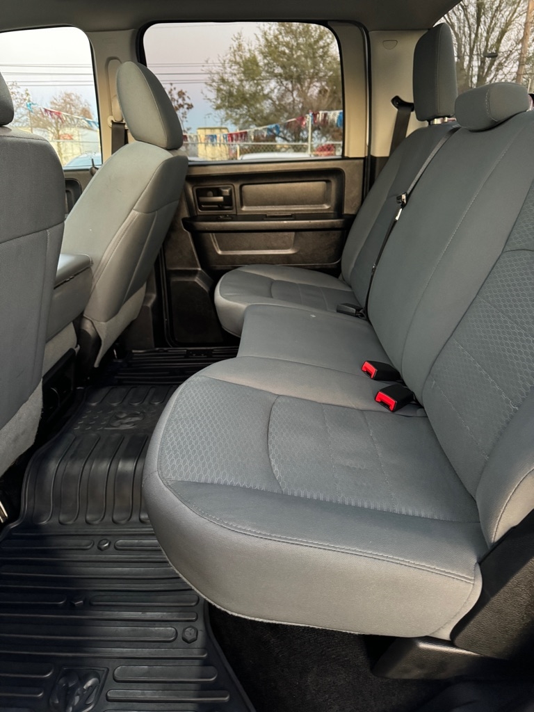 RAM 1500 Tradesman Crew Cab SWB 4WD 2014