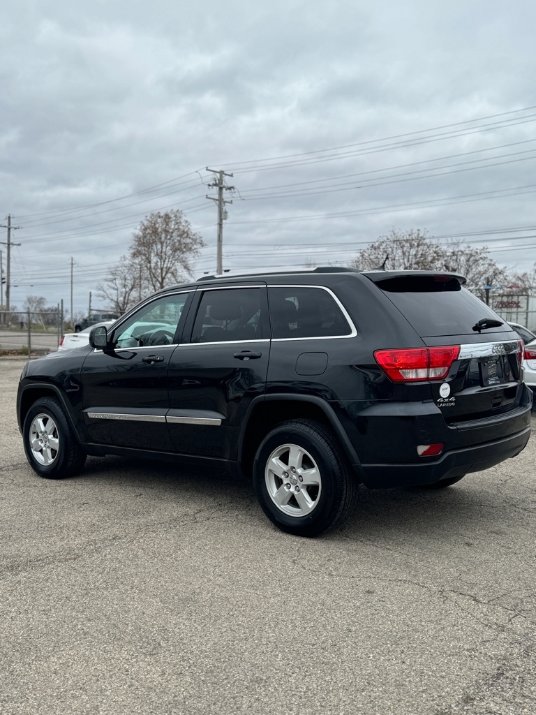 Jeep Grand Cherokee Laredo 4WD 2013