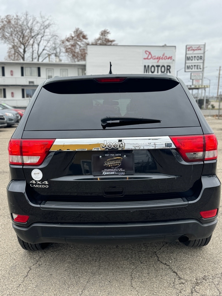 Jeep Grand Cherokee Laredo 4WD 2013