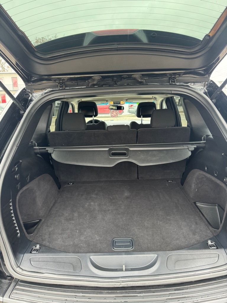 Jeep Grand Cherokee Laredo 4WD 2013